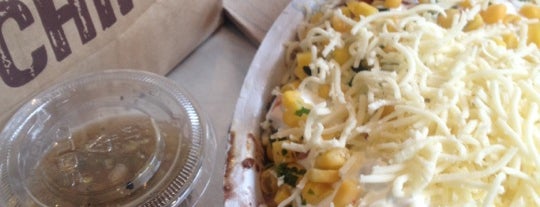 Chipotle Mexican Grill is one of Sabrina 님이 좋아한 장소.