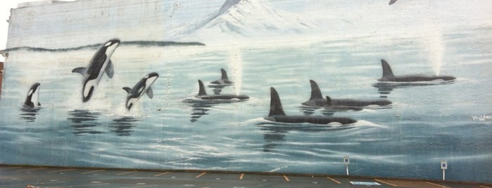 Wyland's 'Washington Orcas' is one of Wyland.