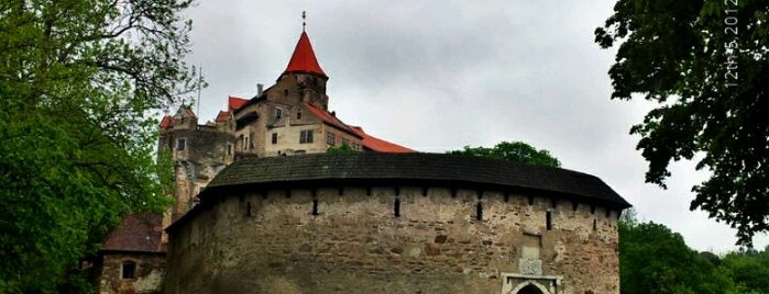Hrad Pernštejn | Pernštejn Castle is one of Ondra : понравившиеся места.
