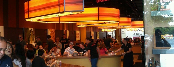Bobby's Burger Palace is one of Lugares favoritos de Brendan.