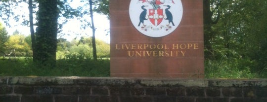 Liverpool Hope University is one of Locais curtidos por Mathew.