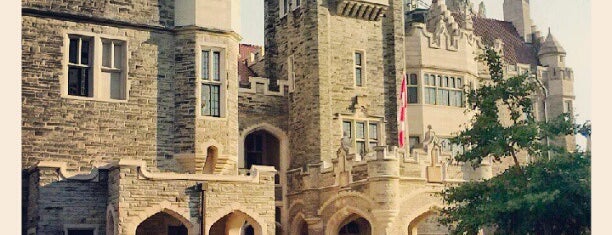 Casa Loma is one of Toronto, ON.