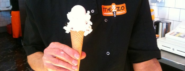 Mezzo IJssalon is one of in Amsterdam-Oost met Mik.