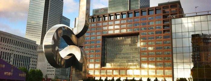 Canary Wharf is one of London Essentials.