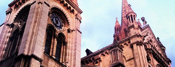 Église Saint-Ambroise is one of Églises & lieux de cultes de Paris.