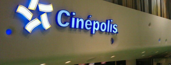 Cinépolis is one of Jackさんのお気に入りスポット.