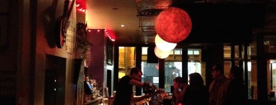 Verve Bar is one of Simonさんのお気に入りスポット.