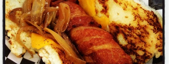 Drewski's Hot Rod Kitchen is one of Posti che sono piaciuti a Jasmin.