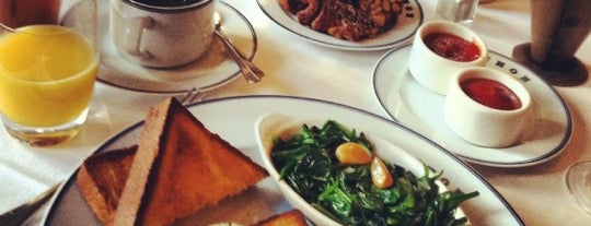 Bouchon Bistro is one of Friends With Benedicts.