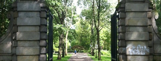 Flevopark is one of Orte, die Andres gefallen.