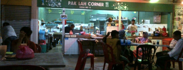 Paklah Corner is one of Makan @ Melaka/N9/Johor #9.