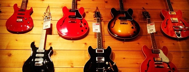 Guitar Center is one of Stephraaaさんのお気に入りスポット.