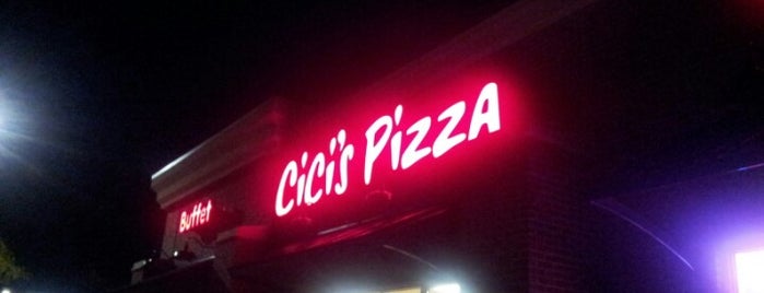Cicis is one of Clarksville City Saver.