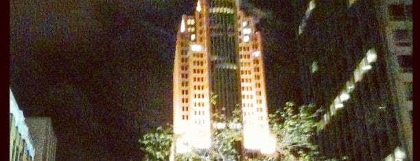 NBC Tower is one of สถานที่ที่ Marco ถูกใจ.