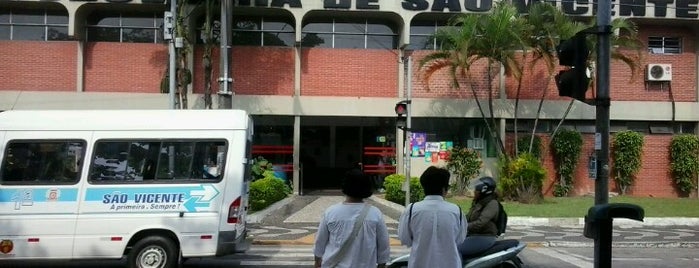 Terminal Rodoviário de São Vicente is one of สถานที่ที่ Fabs ถูกใจ.