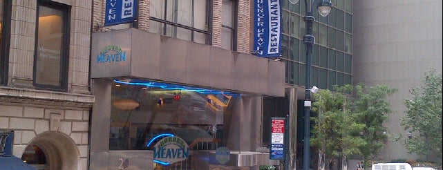 Burger Heaven is one of NY que ainda não fui.