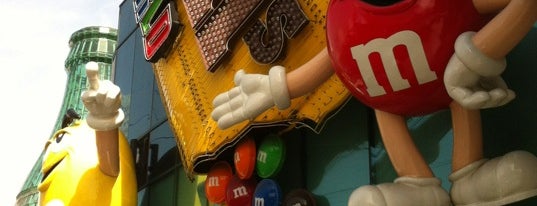 M&M's World is one of My favorite places!.