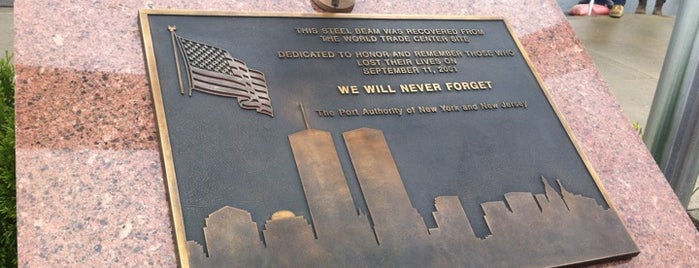 World Trade Center Memorial At Stewart Airport is one of Posti salvati di Vasily S..