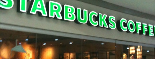 Starbucks is one of Locais curtidos por Elva.