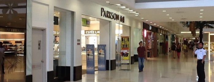 Parkson is one of Lugares favoritos de Eric.