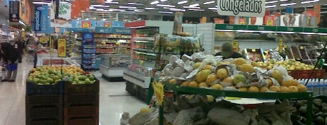 Casa Fiesta Supermercados is one of CWB - Supermercados.