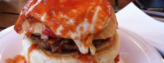J Burger is one of The 15 Best Places for Cheeseburgers in Istanbul.
