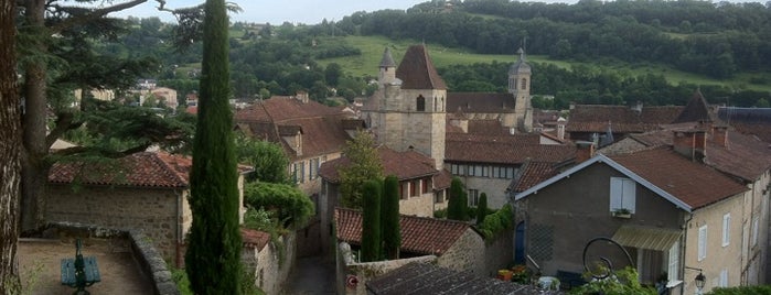La Dinée Du Viguier is one of Lugares favoritos de LindaDT.