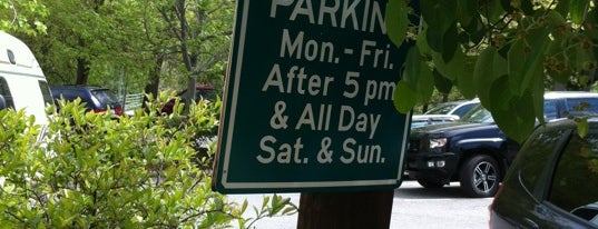 Asheville Public Parking is one of Lugares favoritos de jiresell.