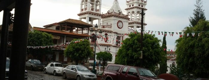 Plaza Principal is one of Lugares favoritos de Vanessa.