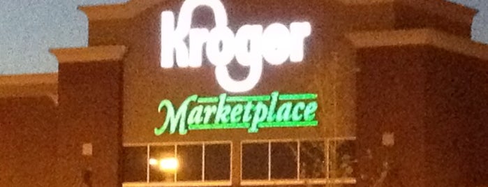 Kroger Marketplace is one of Lugares favoritos de Amy.