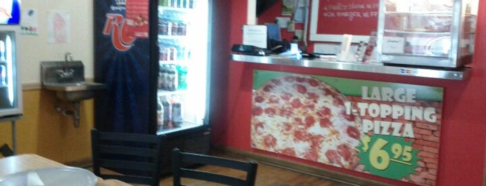 Sofia's Pizza is one of สถานที่ที่บันทึกไว้ของ Todd.