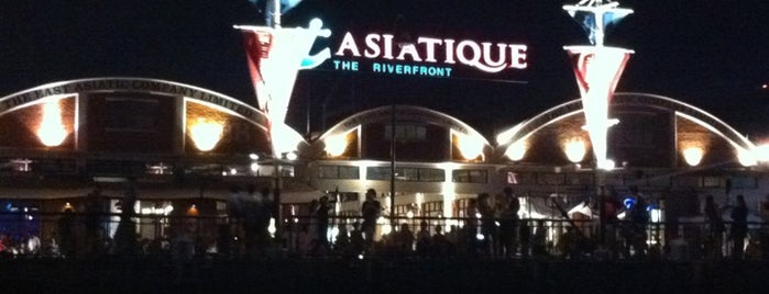 Asiatique The Riverfront is one of Love to go.