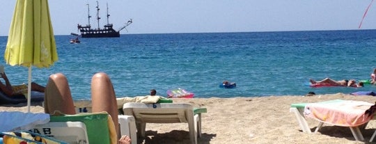 Aladin Beach is one of Tempat yang Disimpan Özcan Emlak İnş 👍.