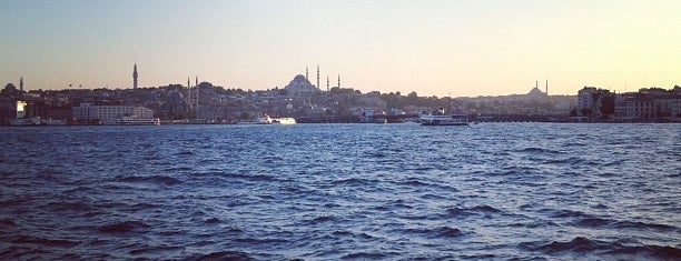 Bosporus is one of Üsküdar.