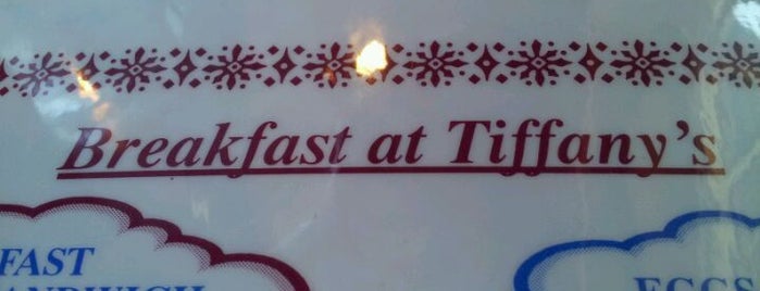 Tiffany's Restaurant is one of Orte, die Andy gefallen.