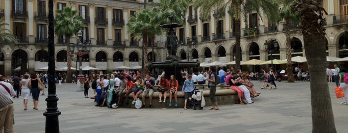 Plaza Real is one of Barcelona.