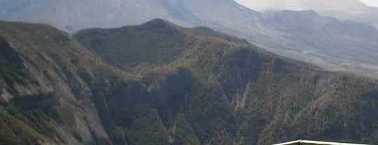 Mount St. Helens Johnston Ridge Observatory is one of Seattle.