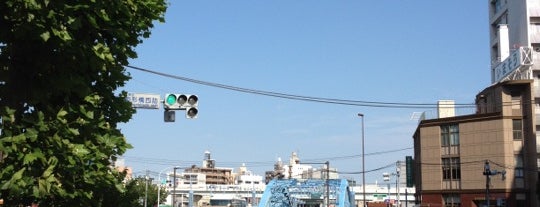 駒形橋西詰交差点 is one of 江戸通り(Edo dōri).