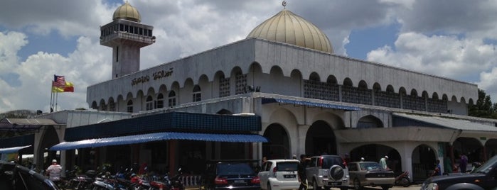 Masjid Jamek Al-Amaniah is one of Baitullah : Masjid & Surau.