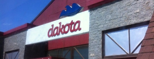 Dakota Outlet is one of สถานที่ที่ Marcelo ถูกใจ.