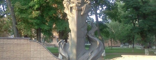 Памятник Погибшим Милиционерам is one of My favorites for Исторические места.