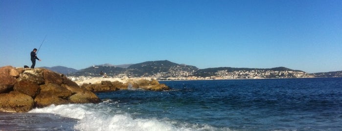 Plage de Carras is one of Tolga'nın Beğendiği Mekanlar.