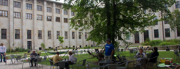 Cafe Lorentz is one of Restaurantica poleca:  ulubione miejsca.