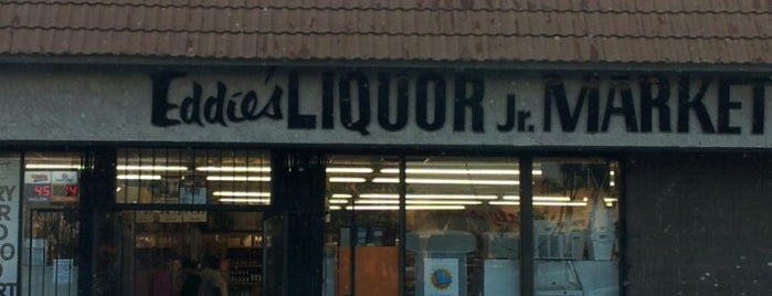 Eddie's Liquor Jr. Market is one of Tempat yang Disukai Ms. Treecey Treece.