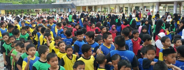 Sekolah Kebangsaan Seberang Jerteh is one of Learning Centres, MY #1.