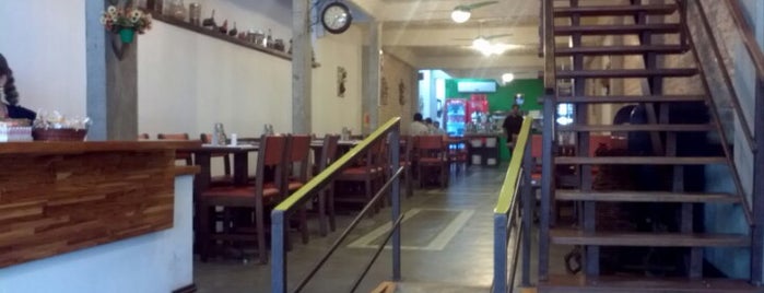 Verde e Grill Restaurante is one of สถานที่ที่ Filipe ถูกใจ.