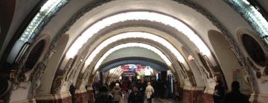 metro Ploshchad Vosstaniya is one of СПб.