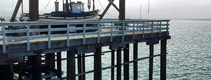 Santa Cruz Wharf is one of Santa Cruz Spots.
