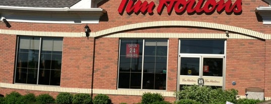 Tim Hortons is one of Tempat yang Disukai Bill.