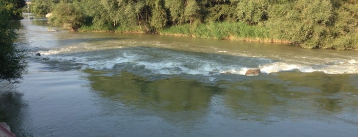 Sakarya Nehri is one of Tempat yang Disukai Murat karacim.